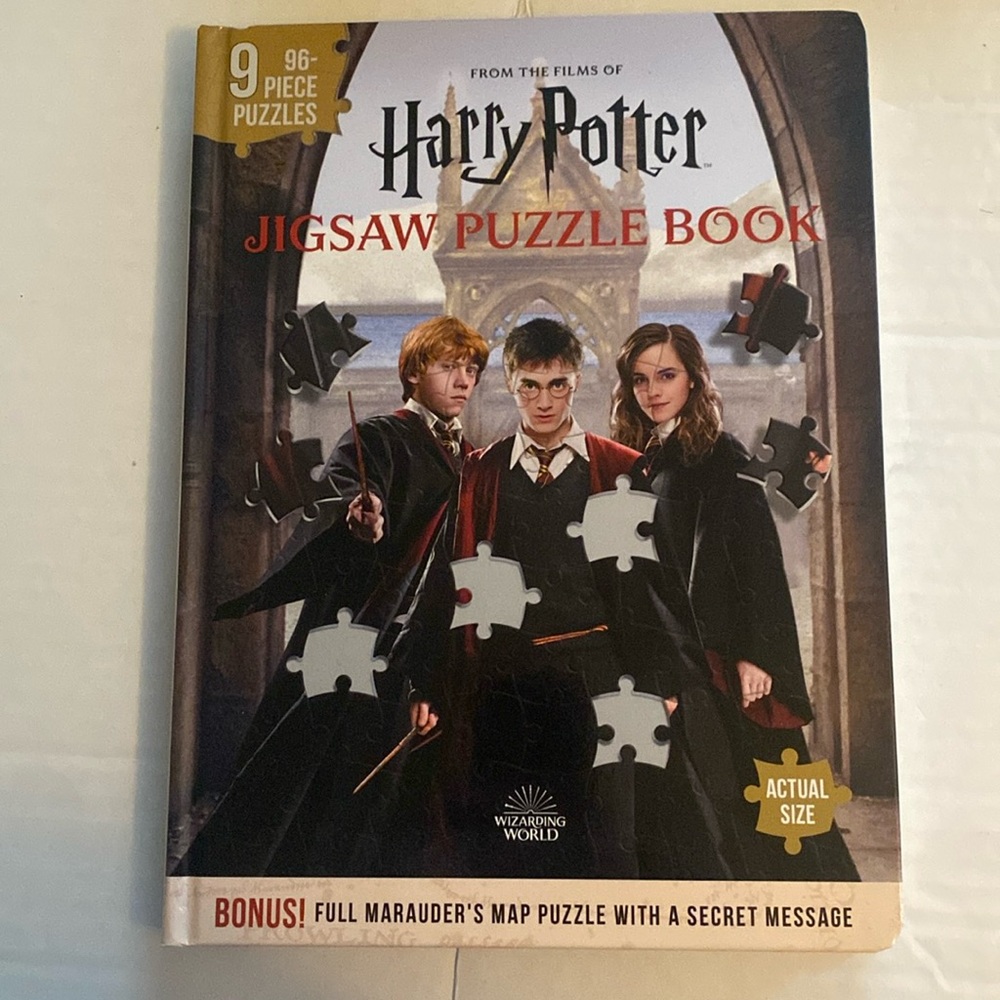 Harry Potter jigsaw puzzles puzzle book.